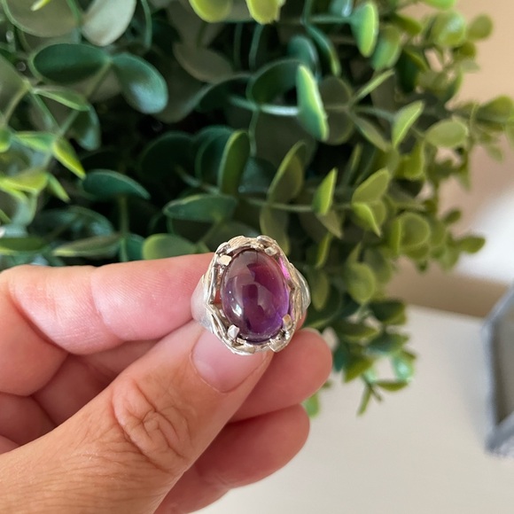 Vintage SA 925 Sterling Silver Amethyst Gemstone Dome Ring Medieval Style SZ 6.5 - Picture 3 of 11